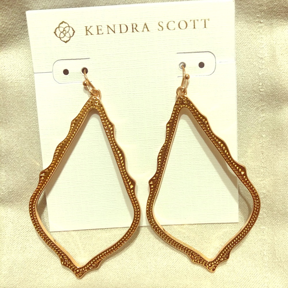 Rose Gold Kendra Scott Sophia Drop Earring